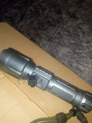 Rechargeble Zoom Torch
