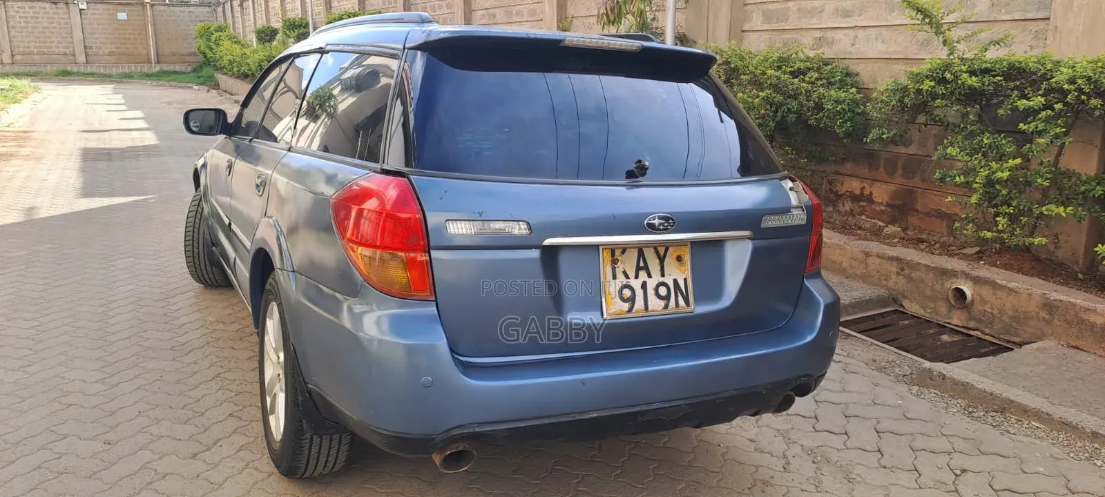 Subaru Outback Automatic 2004 Blue