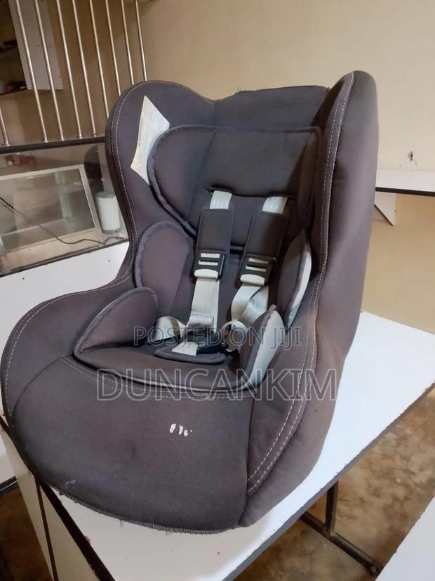 Baby Car Seat - thumbnail 3