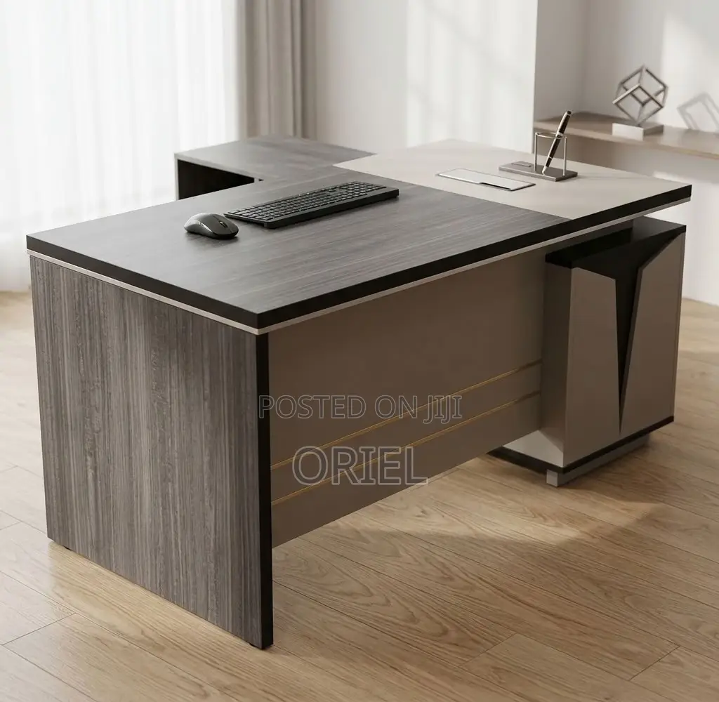 Office Desk : Director 1.6M Desk