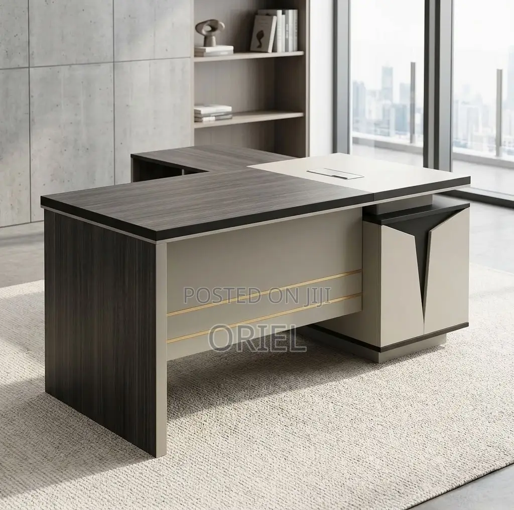 Office Desk : Director 1.6M Desk