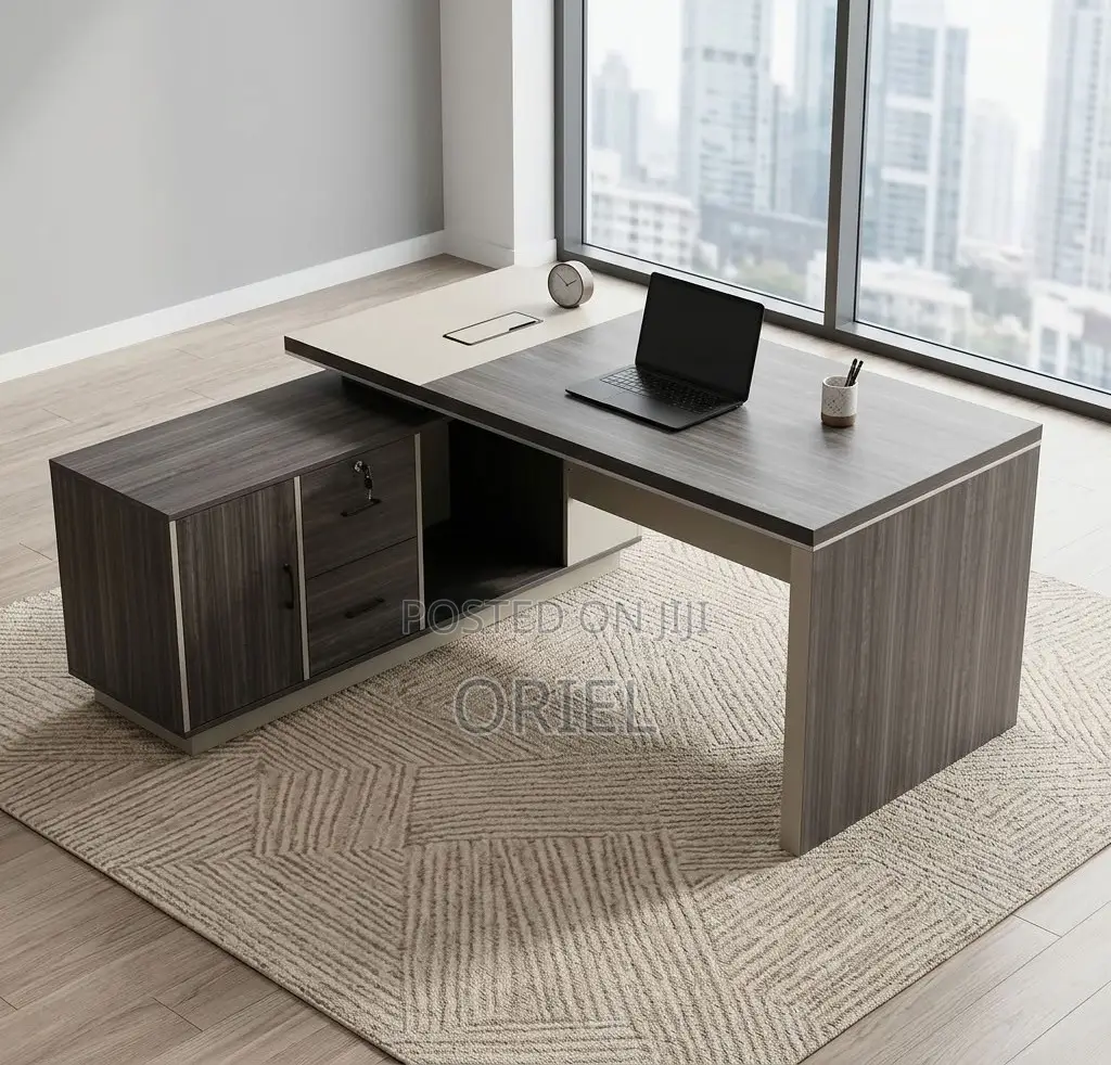 Office Desk : Director 1.6M Desk