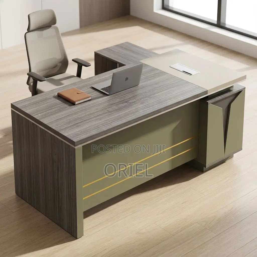 Office Desk : Director 1.6M Desk