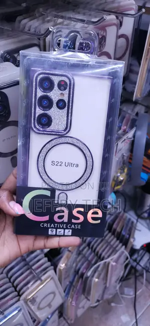 Glitter Magnetic Phone Case Designed for the Samsung Galaxy S22 Ultra