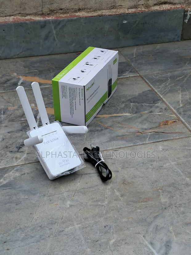 300Mbps WiFi Range Extender Signal for Home and Office
