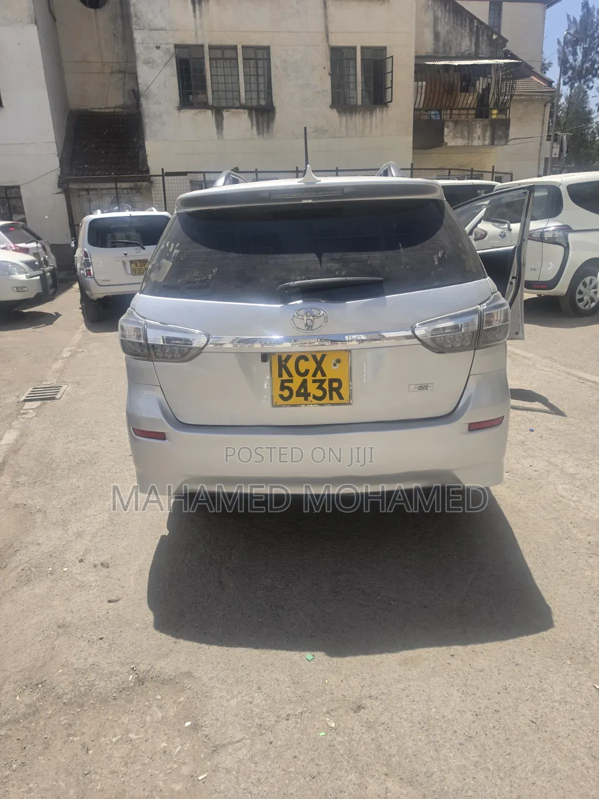 Toyota Wish 2012 Silver