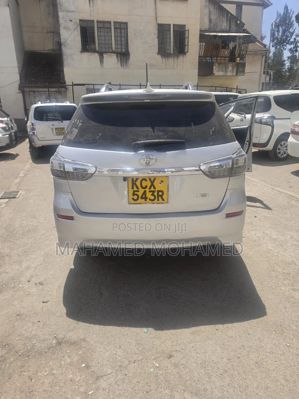 Toyota Wish 2012 Silver