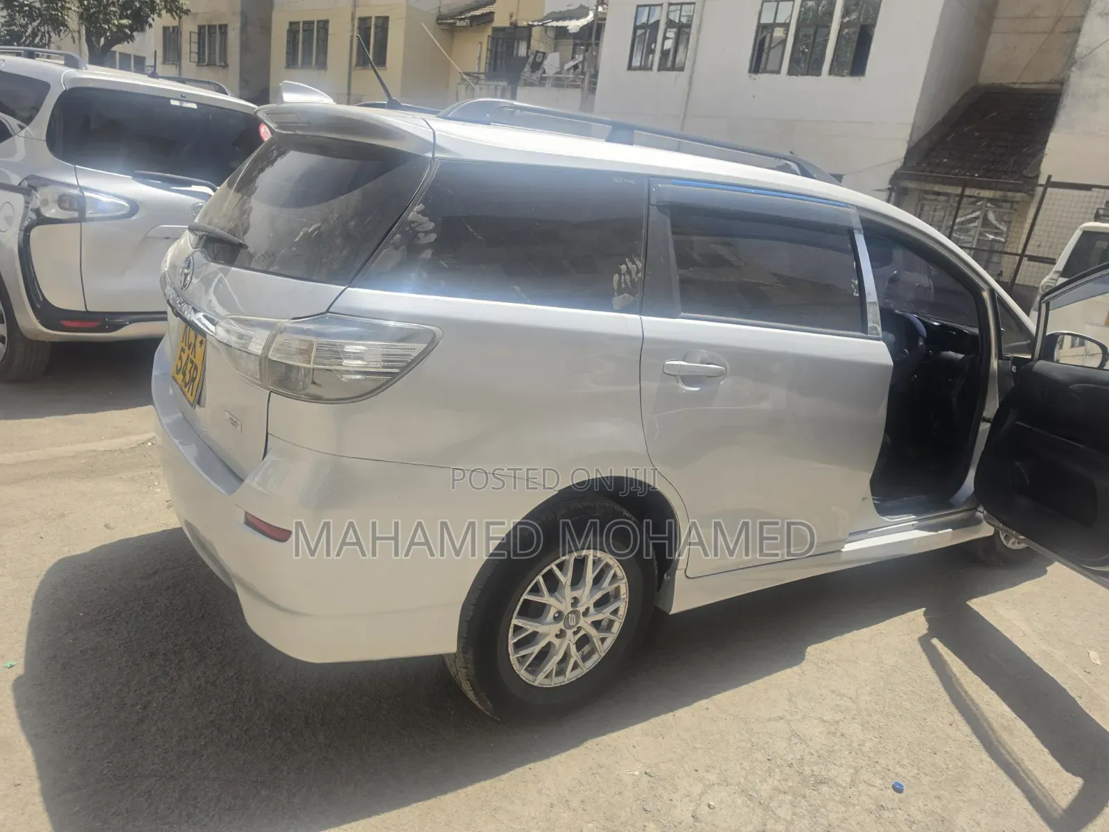 Toyota Wish 2012 Silver