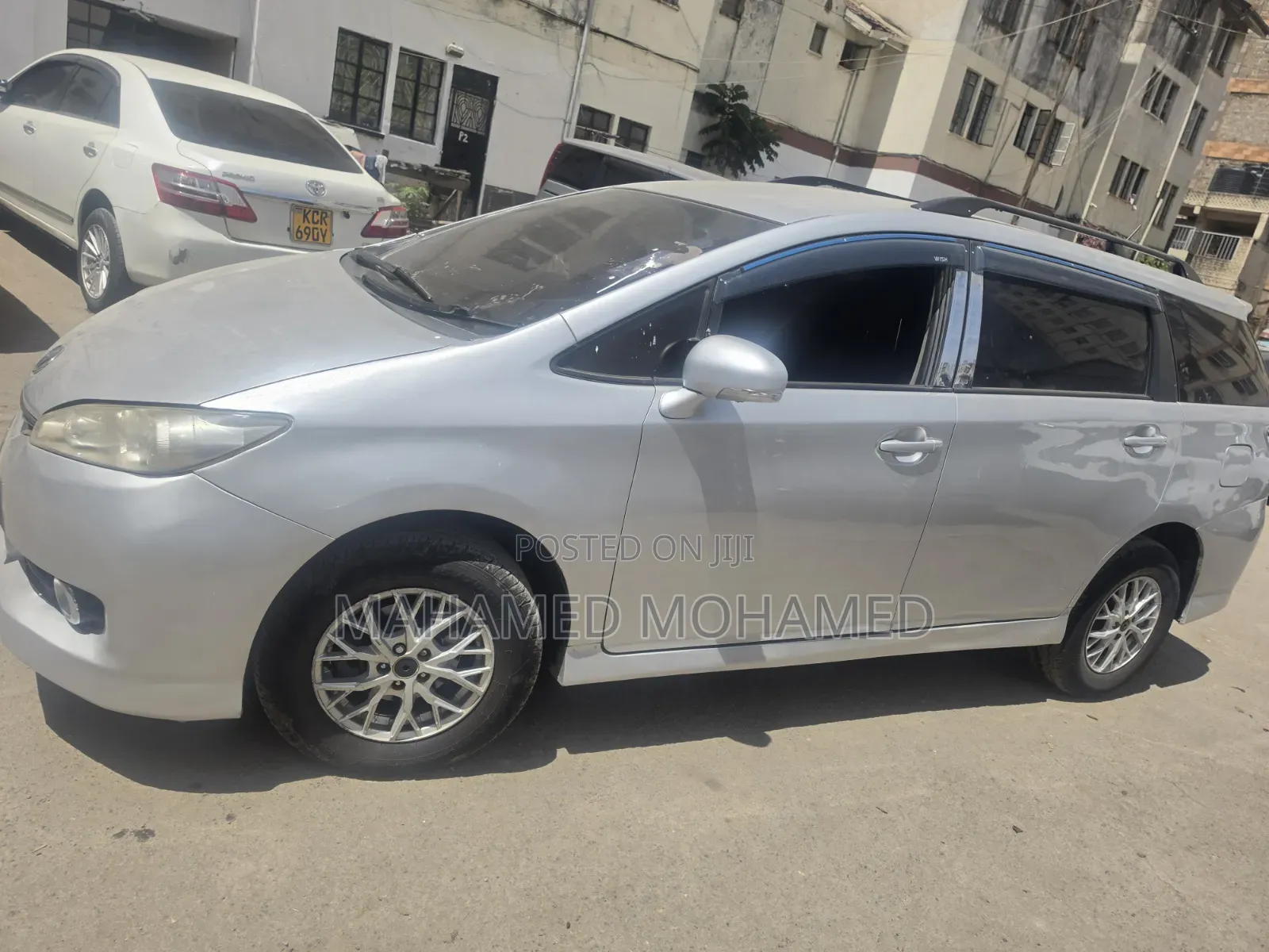 Toyota Wish 2012 Silver