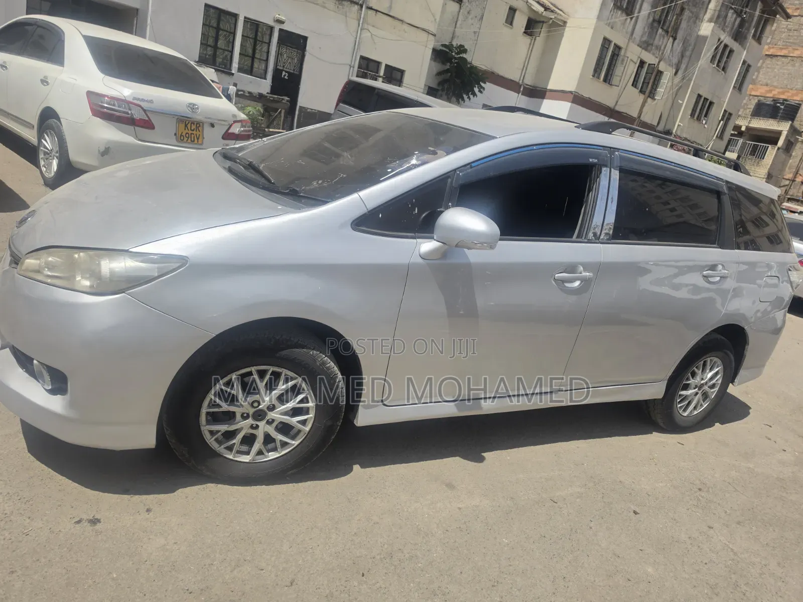 Toyota Wish 2012 Silver