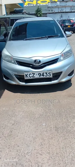 Toyota Vitz 2013