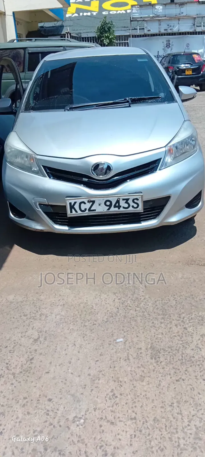 Toyota Vitz 2013