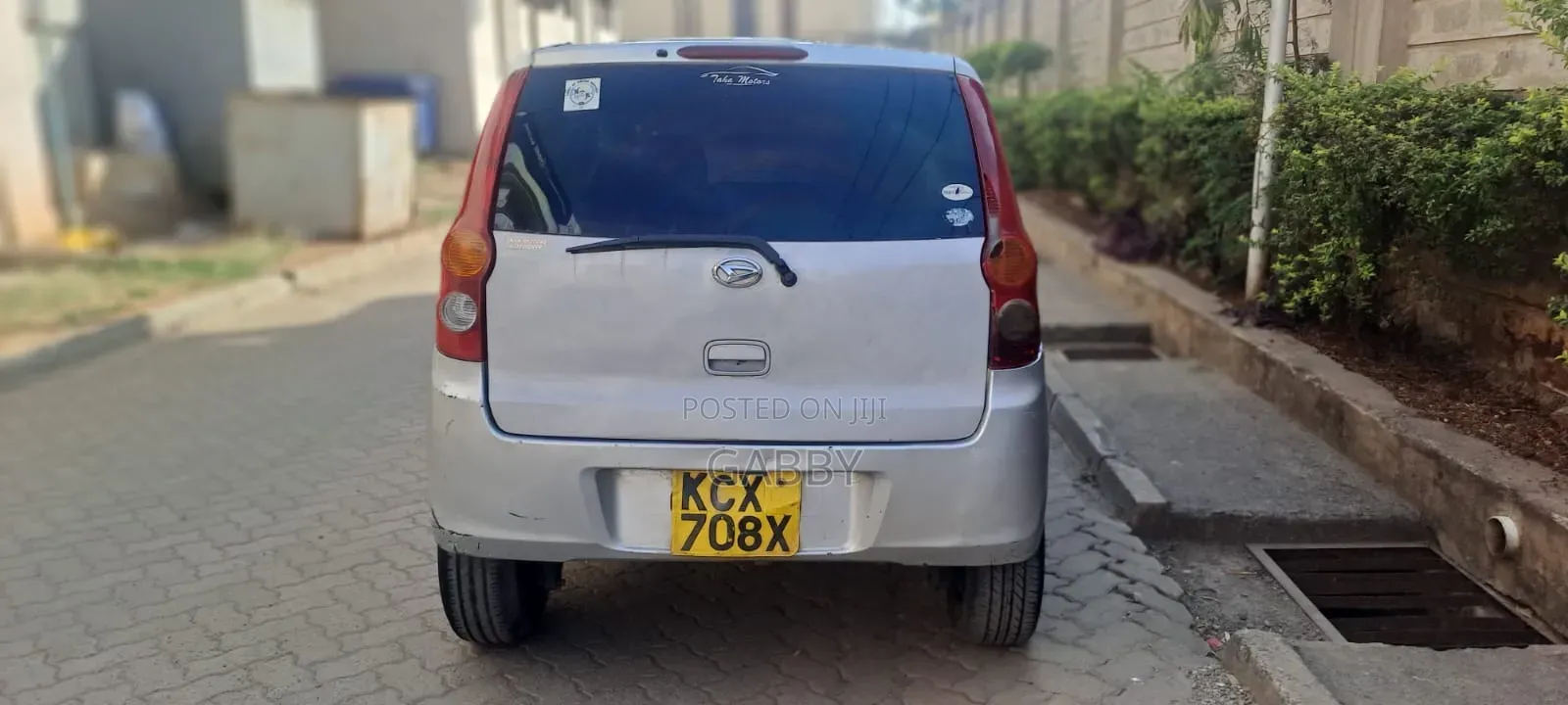 Daihatsu Mira 2011 Silver