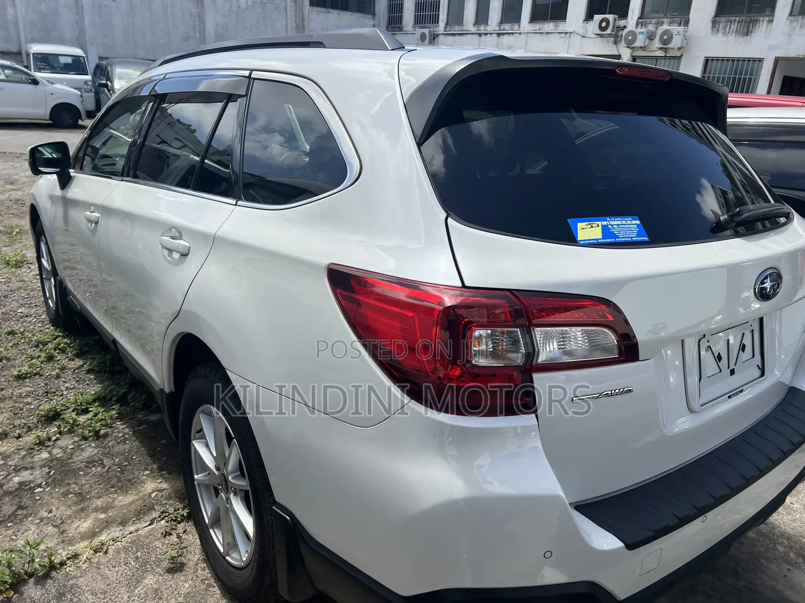 Subaru Outback 2019 White