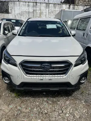 Subaru Outback 2019 White