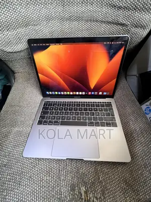 Laptop Apple MacBook Pro 2017 8GB Intel Core i5 SSD 128GB