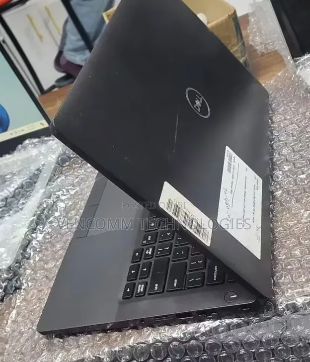 Laptop Dell Latitude 5300 8GB Intel Core i5 SSD 256GB