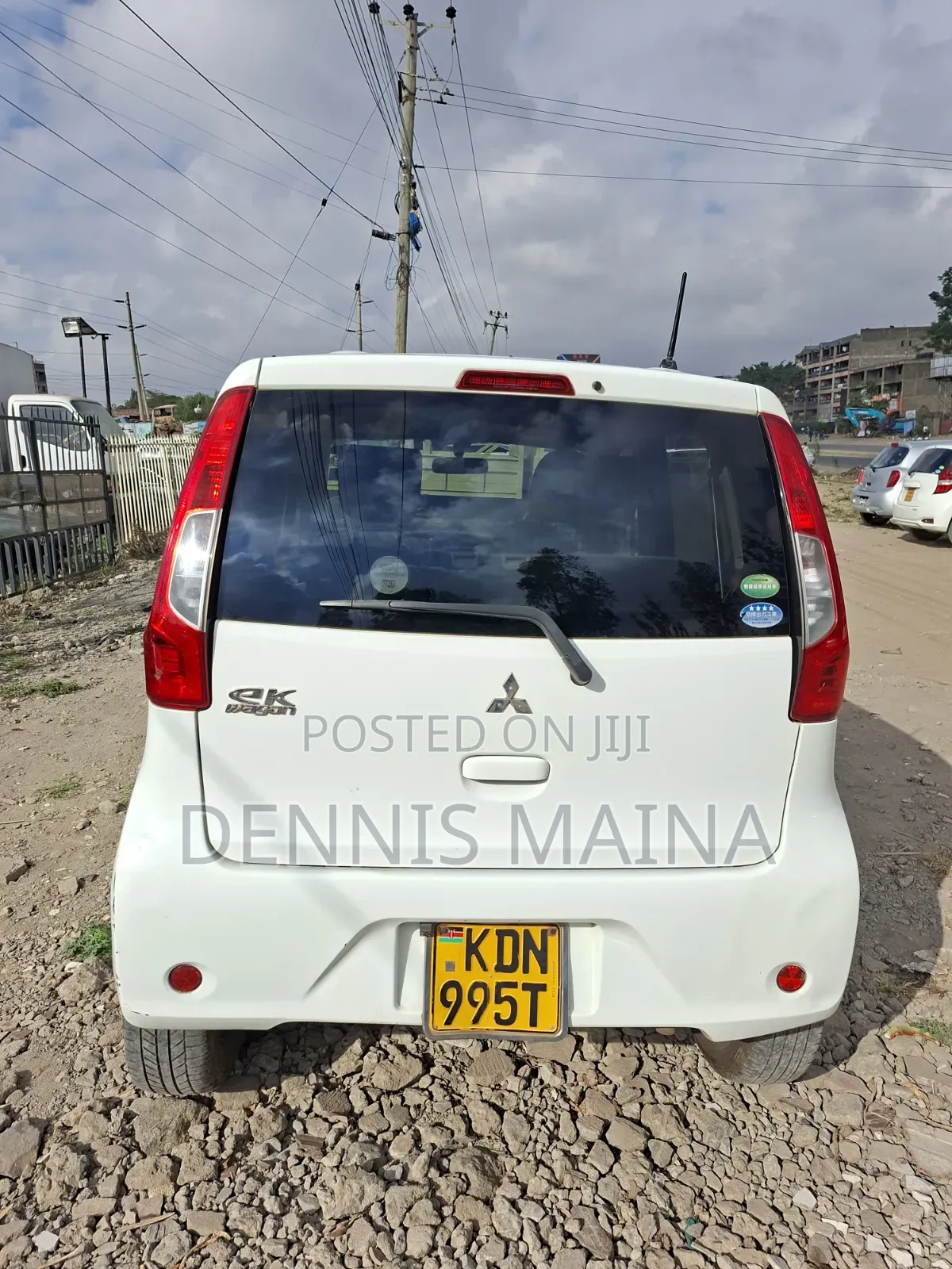 Mitsubishi EK Wagon 660 FWD 2016 White