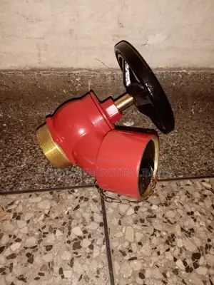 Screwed Landing Valve