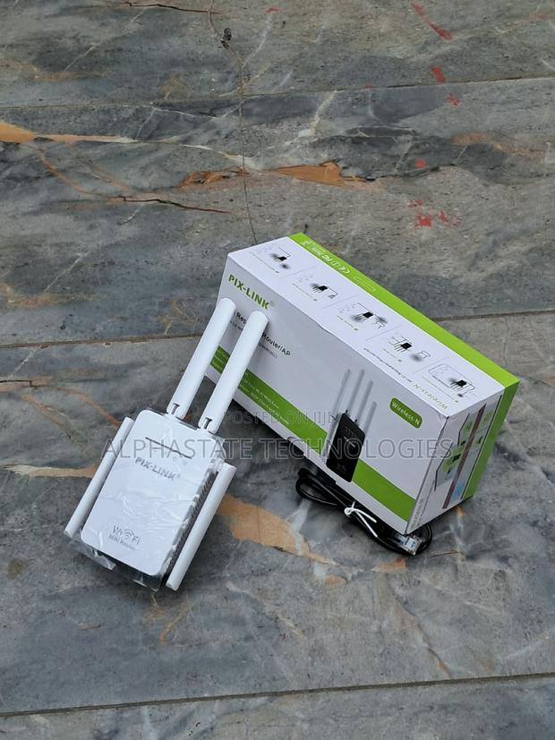 Wireless N300 WiFi Range Extender for Home Office and Shop