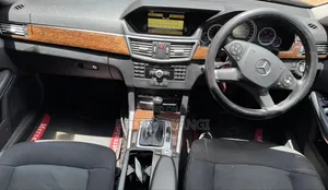 Mercedes-Benz E250 2012 Black