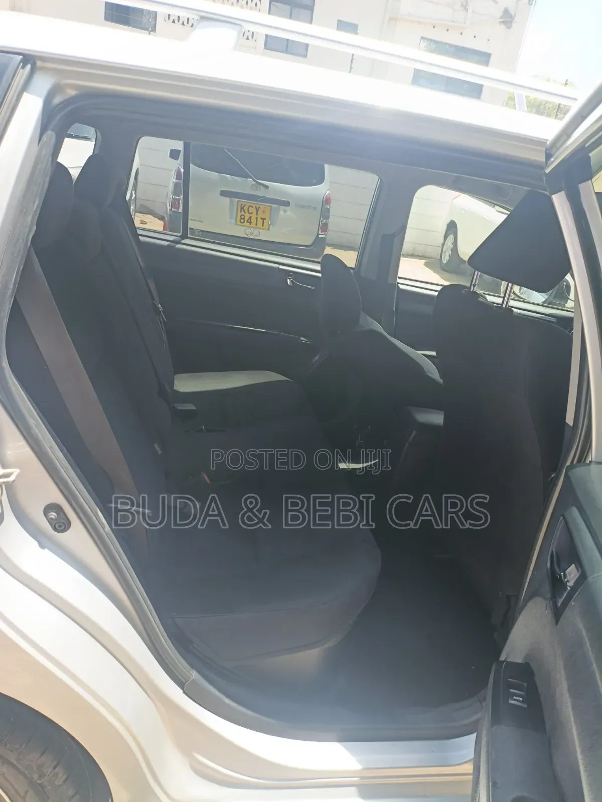 Toyota Corolla Fielder 2016 Silver