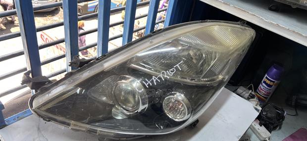 Isis Headlight - main view