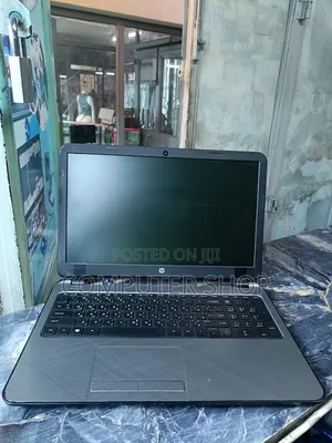 Laptop HP 15-da2933nia 4GB Intel Core i3 HDD 320GB