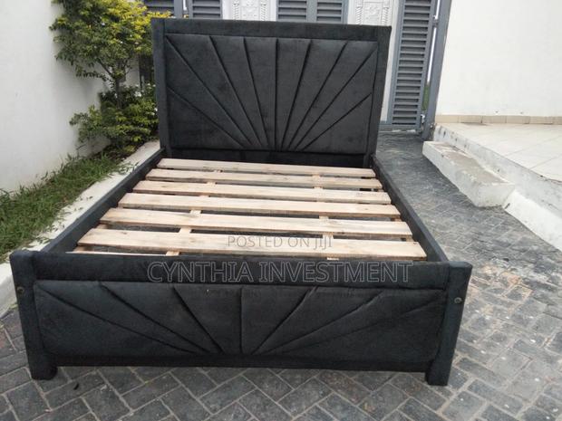 Dark Gray Mocket Bed - thumbnail 2