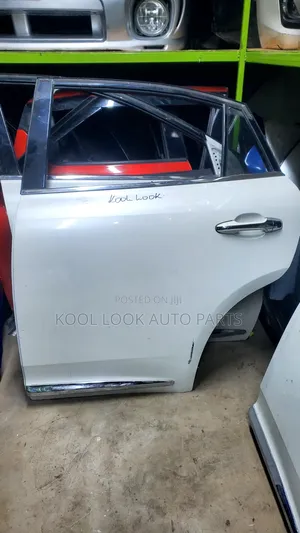 Toyota Harrier 2016 Rear Door