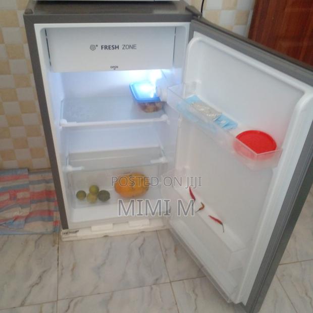 Hisense Fridge 90Ltrs - thumbnail 2