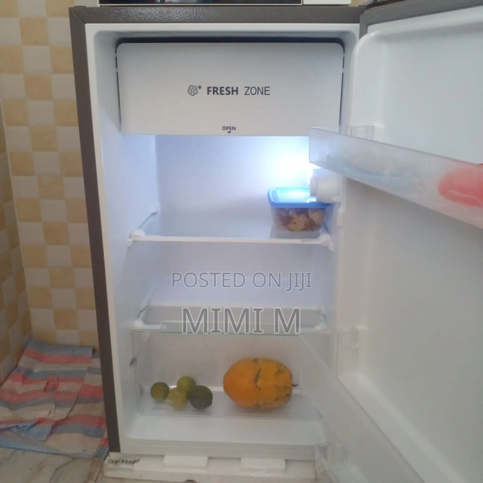 Hisense Fridge 90Ltrs