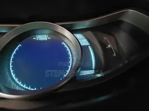 Volvo V40 2014