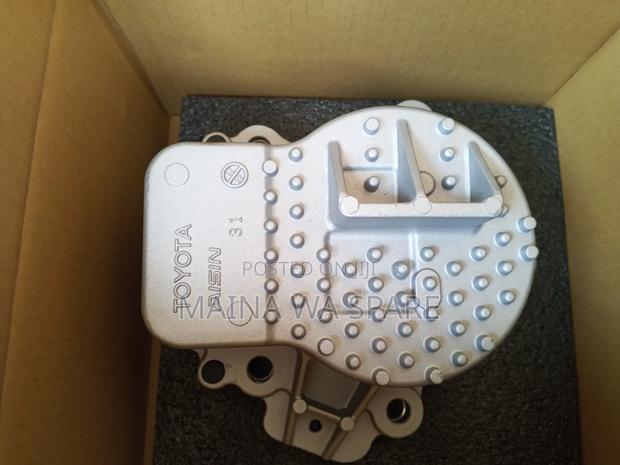 Original Hybrid Water Pump (TOYOTA AISIN)