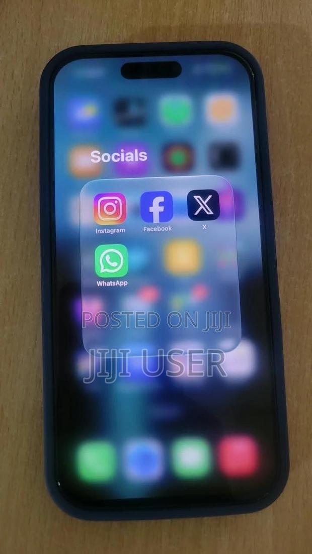 Apple iPhone 16 Pro 128 GB White - thumbnail 7