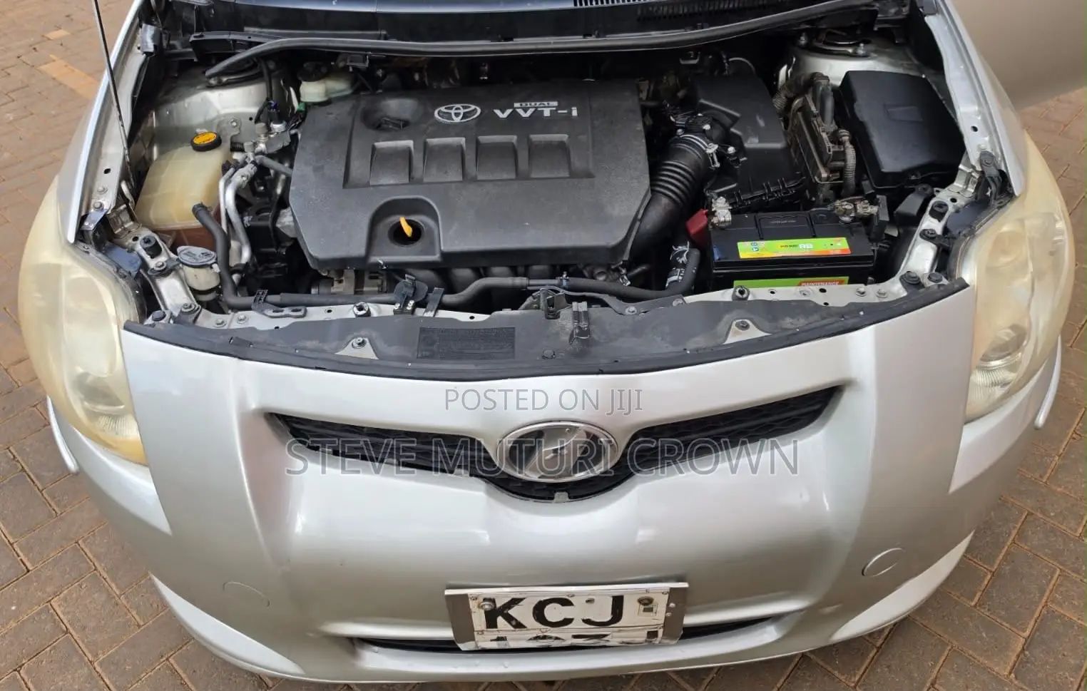 Toyota Auris 2009 Silver