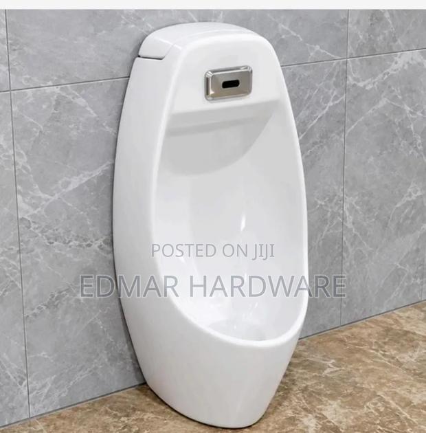 Sensor Urinal Bowl - main view
