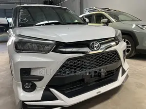 Toyota Raize 2023 White