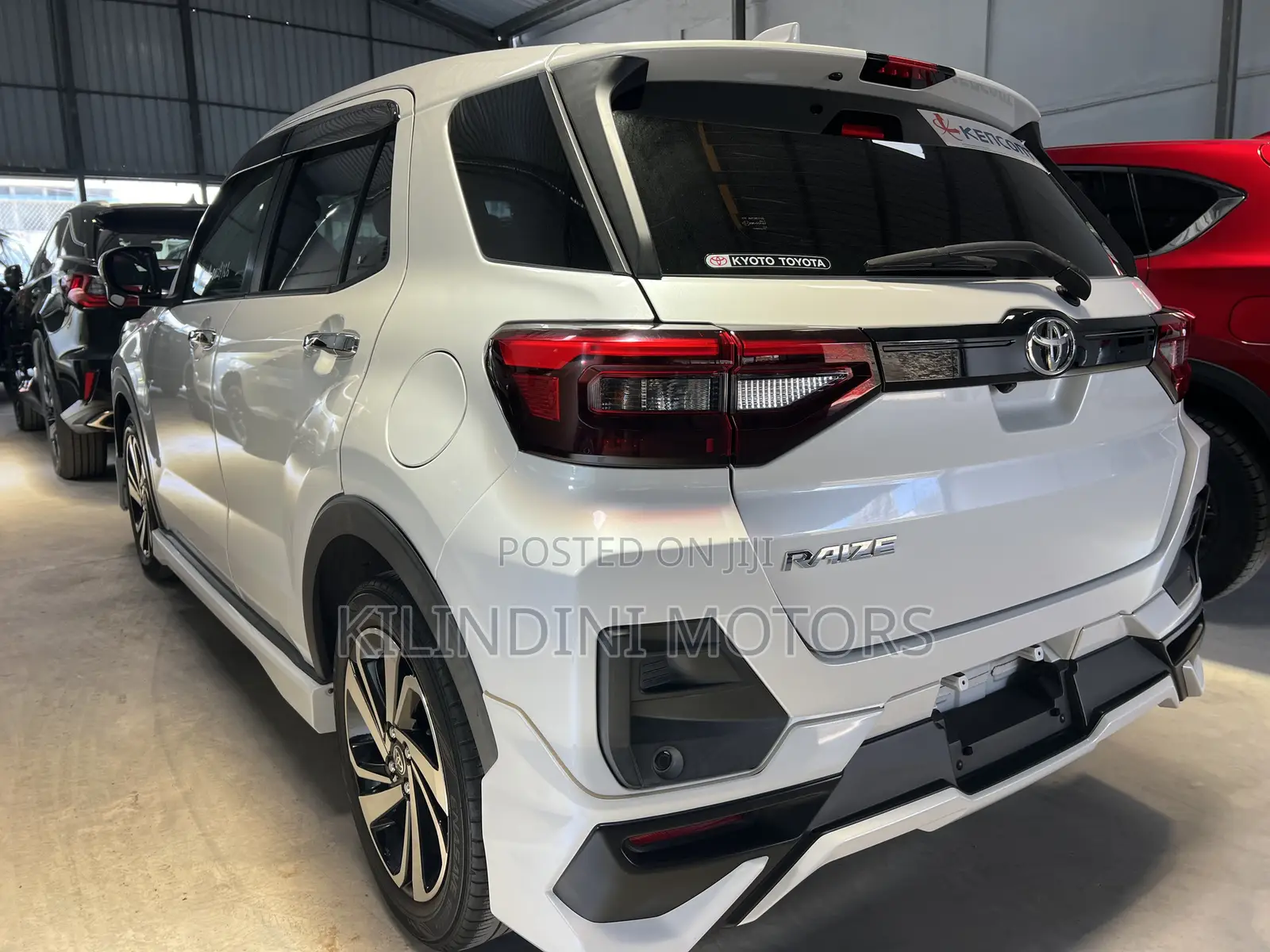 Toyota Raize 2023 White
