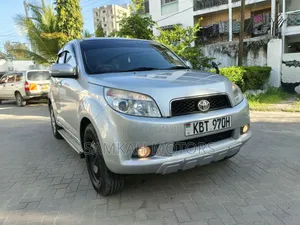 Toyota Rush 2007 Silver