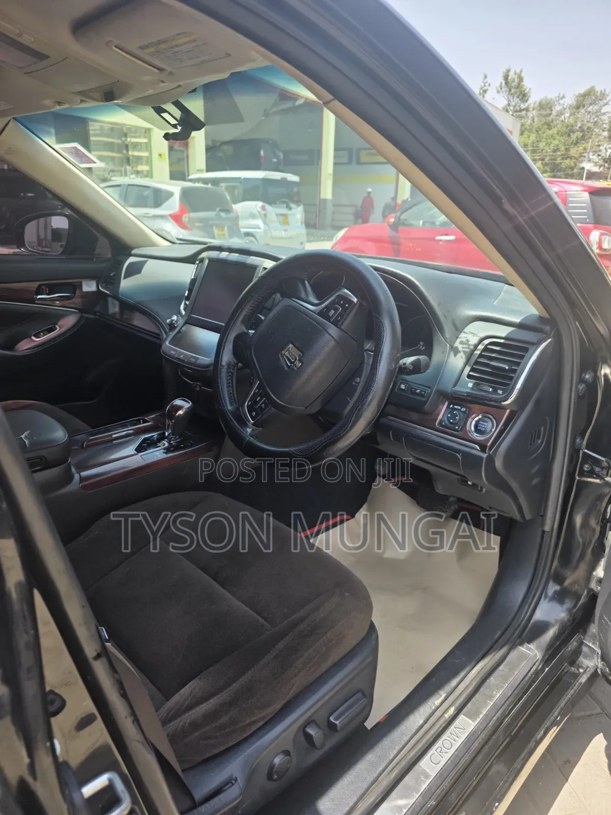 Toyota Crown 2014 Black