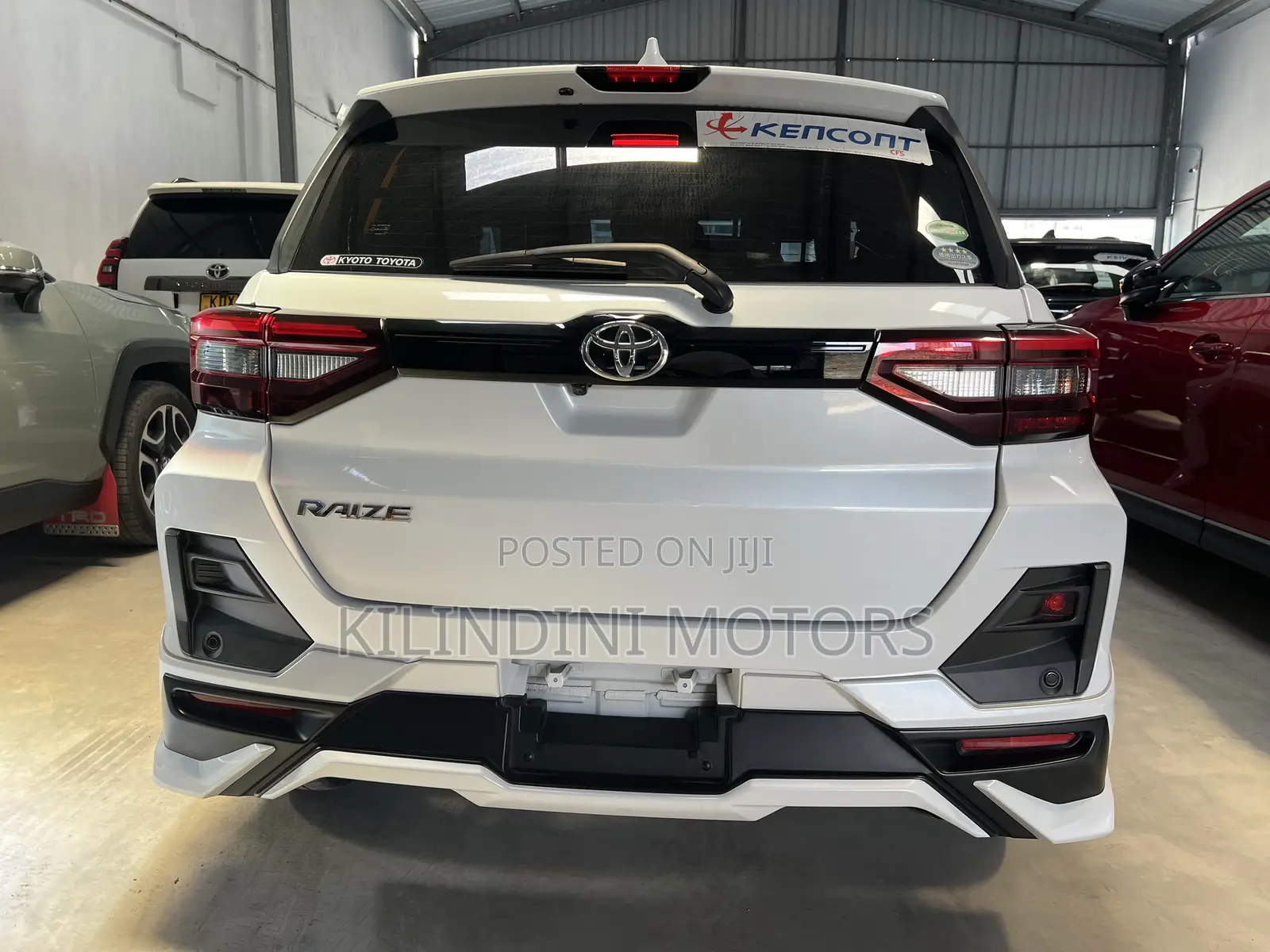 Toyota Raize 2023 White