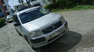 Toyota Succeed 2011 Silver