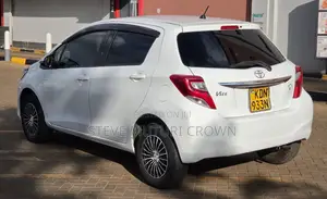 Toyota Vitz 2016 White
