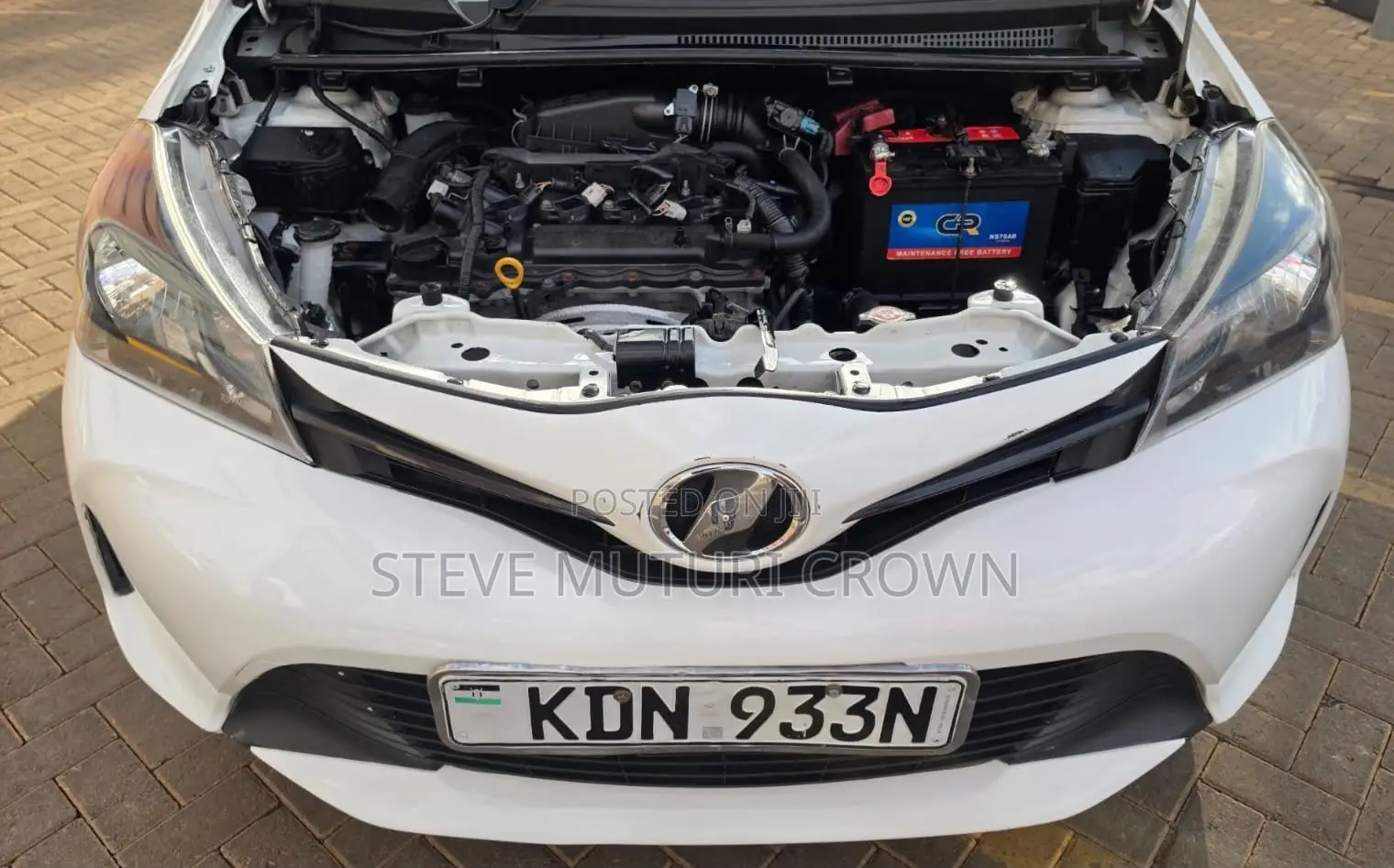 Toyota Vitz 2016 White
