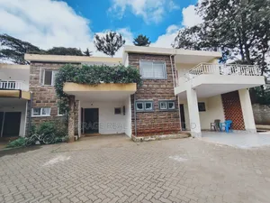3bdrm Maisonette in State House Area for rent