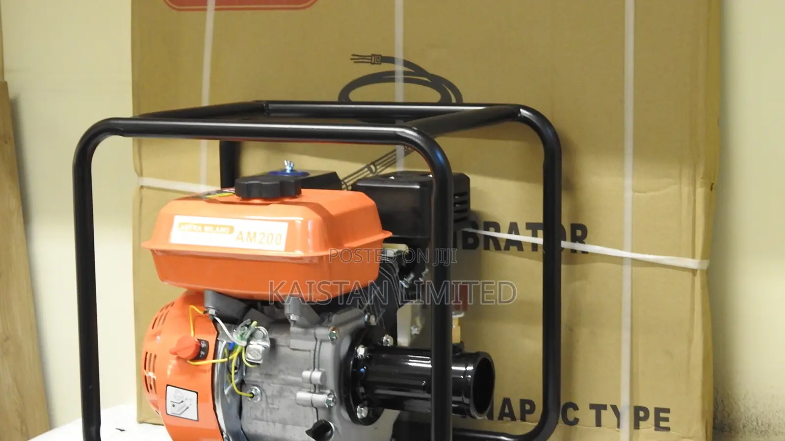 Astramilano Petrol Concrete Compactor With 6M Flexible Shaft
