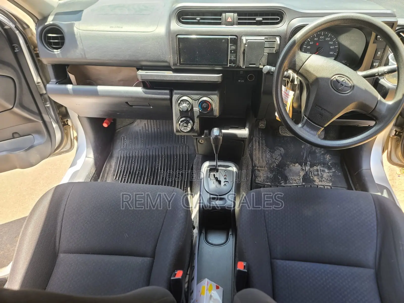 Toyota Succeed 2019 Silver