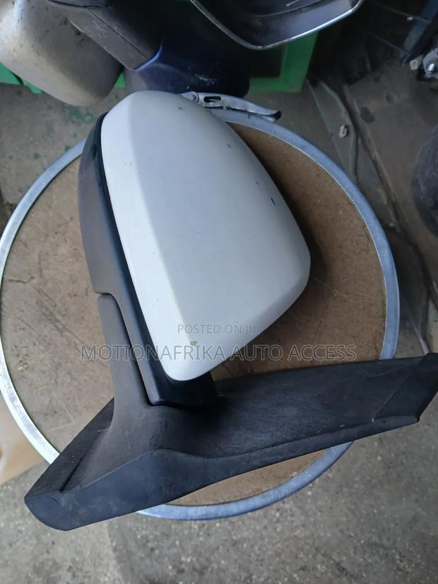 Demio 2008 Sidemirror - main view