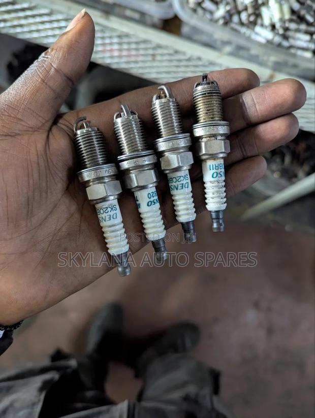 Spark Plugs for 2az Engine for Noah/Rav 4 Etc - thumbnail 2